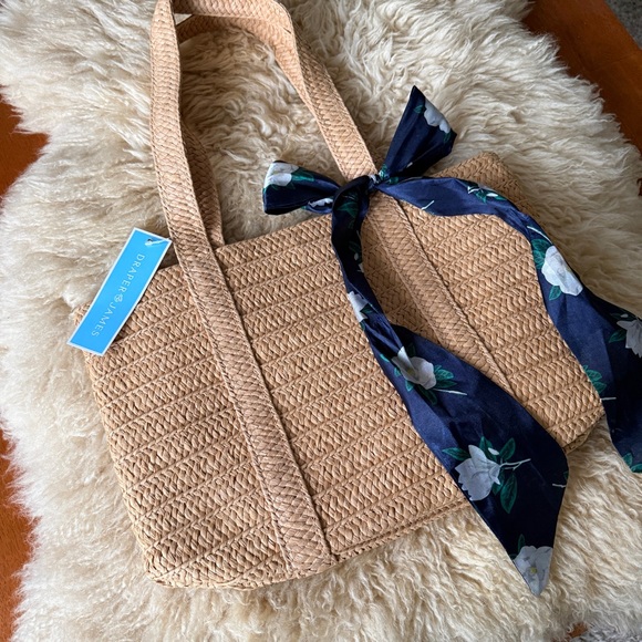 NWT Draper James Everyday Straw Bag Tote with Scarf - Picture 2 of 6